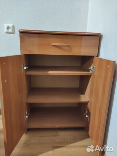 Тумба для прихожей