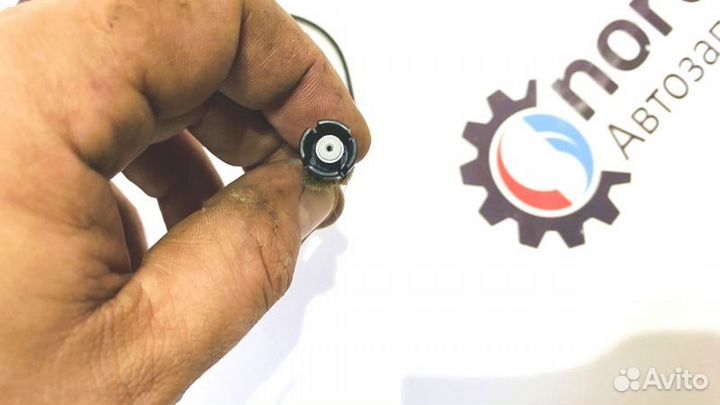 Антенна Volkswagen Bora седан 1.6 ATN 2000