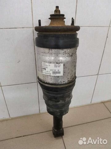 Пневмостойка задняя Land Rover Discovery 3 L319