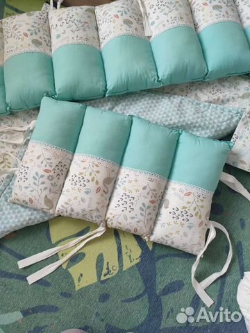 Комплект в детскую кроватку с бортиками