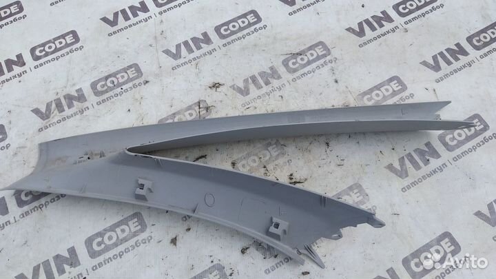 Обшивка передней стойки правая Opel Meriva A