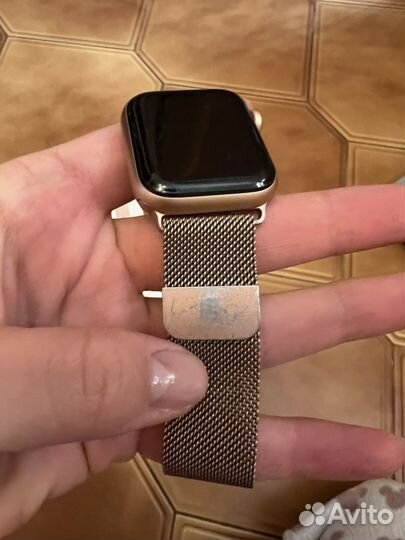 Часы apple watch 4