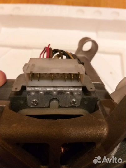 Двигататель стиральной машины