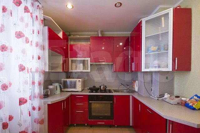 2-к. квартира, 65 м², 3/9 эт.