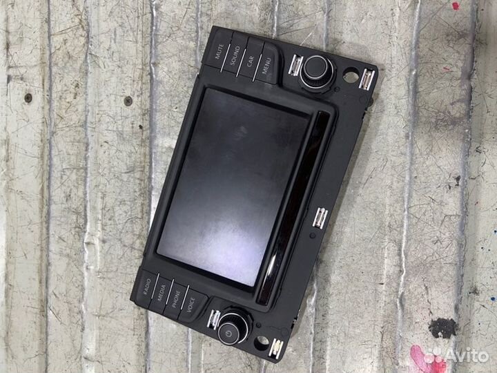 Информационный дисплей Volkswagen Passat B8 CZD