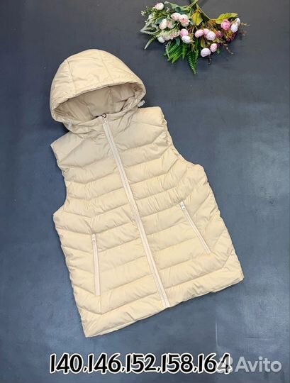 Жилетка для девочки 140-164 новый
