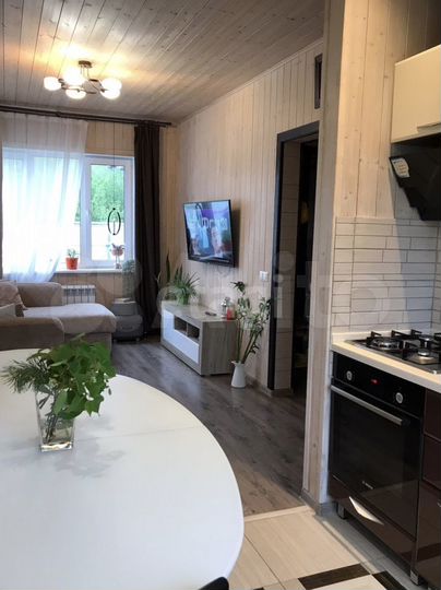 Дом 86,8 м² на участке 8 сот.