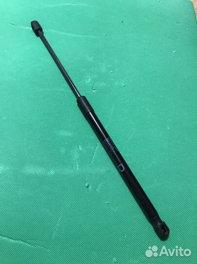 Газовый лифт багажника Suzuki SX4