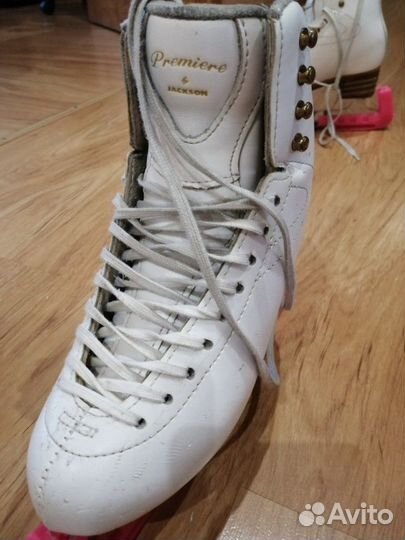 Коньки для фигурного катания