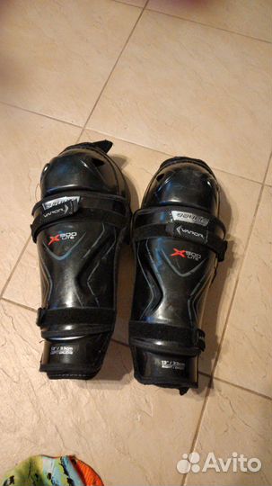 Щитки хоккейные bauer 13