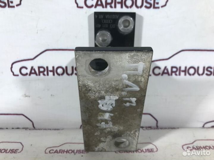 Петля двери передняя левая Audi S8 D2 4D 4.2 2000