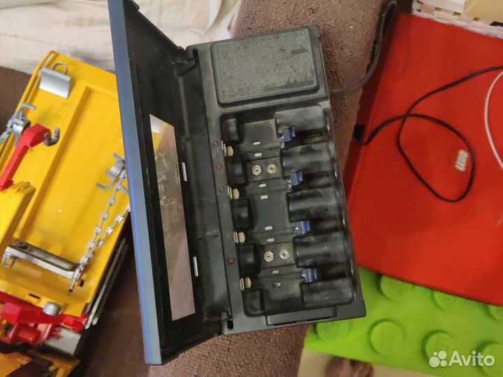 Зарядное устройство для 4-х акб aa, aaa и пр