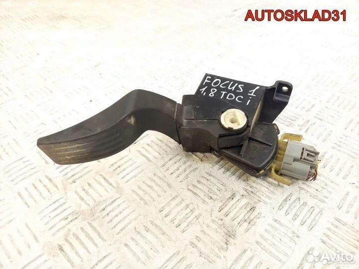 Педаль газа Ford Focus 1 1.8 tdci 2M519F836AD
