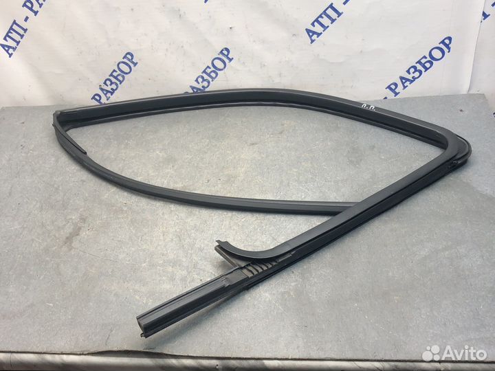 Пер прав уплотнитель Cube Z10