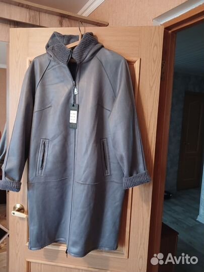 Женская весенняя двухсторонняя дубленка 58-60