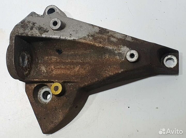 Кронштейн опоры АКПП левый Audi, Volkswagen