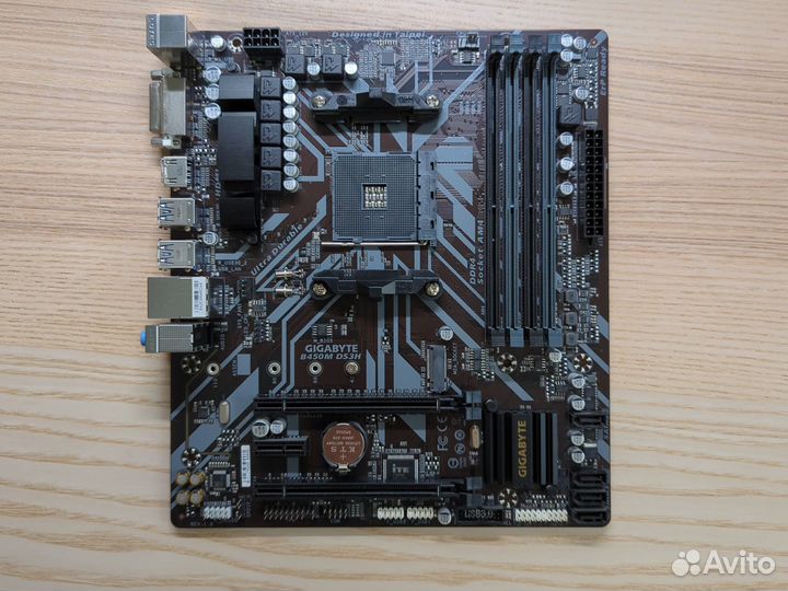 Материнская плата Gigabyte B450M DS3H AM4