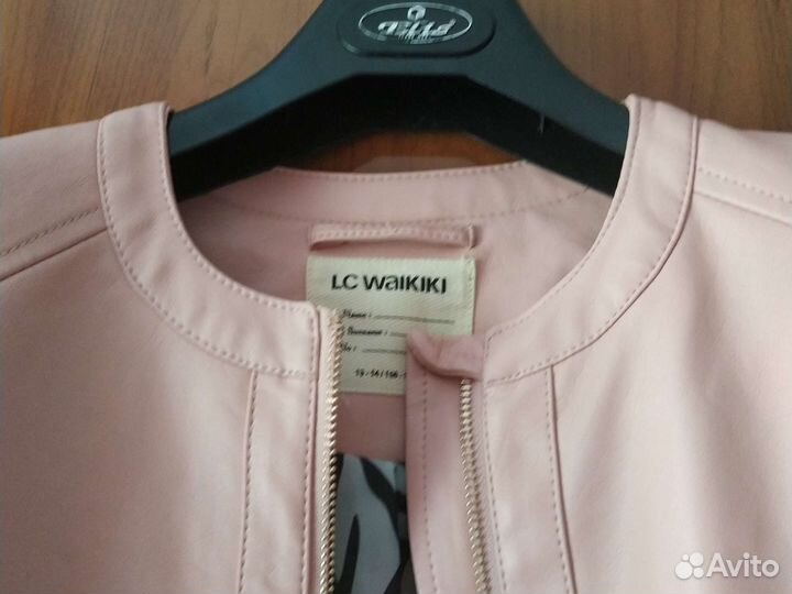 Курточка для девочки