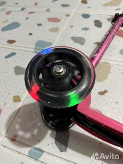 Самокат Mini Micro deluxe LED