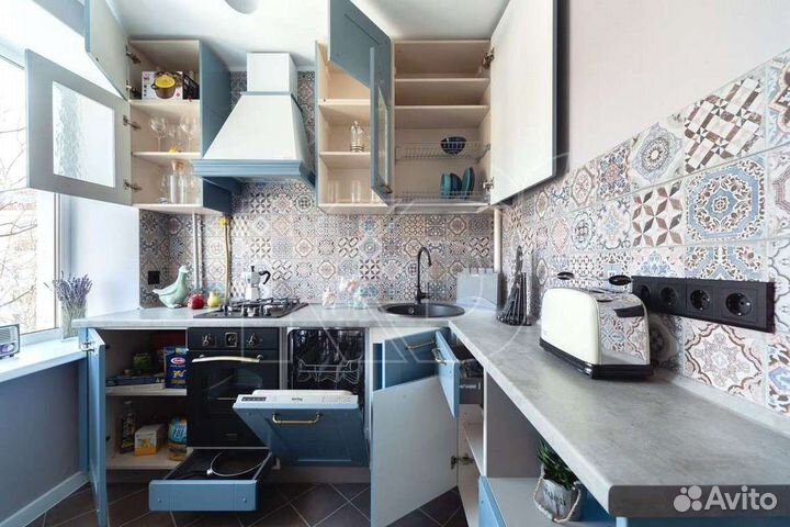 Качественный кухонный гарнитур