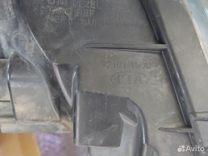 Фары на Киа форте