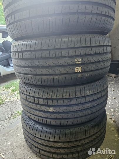 Pirelli Cinturato P7 235/45 R18