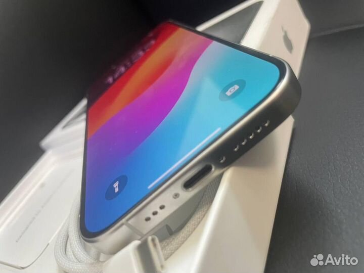 iPhone 15 Pro, 512 ГБ