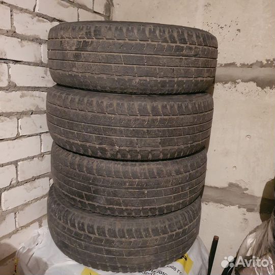Amtel Cruise 4x4 215/65 R16