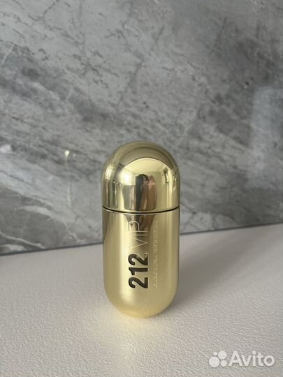 Духи Carolina Herrera 212 VIP 50 ml