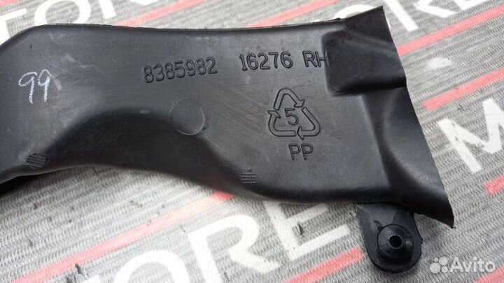 Водосток передний правый Bmw X5 E53 M54B30 2002