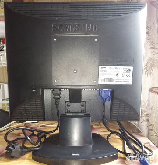 Монитор. Клавиатура. Колонки