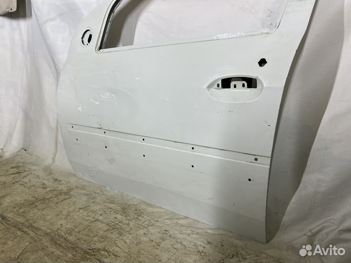 LADA largus дверь передняя