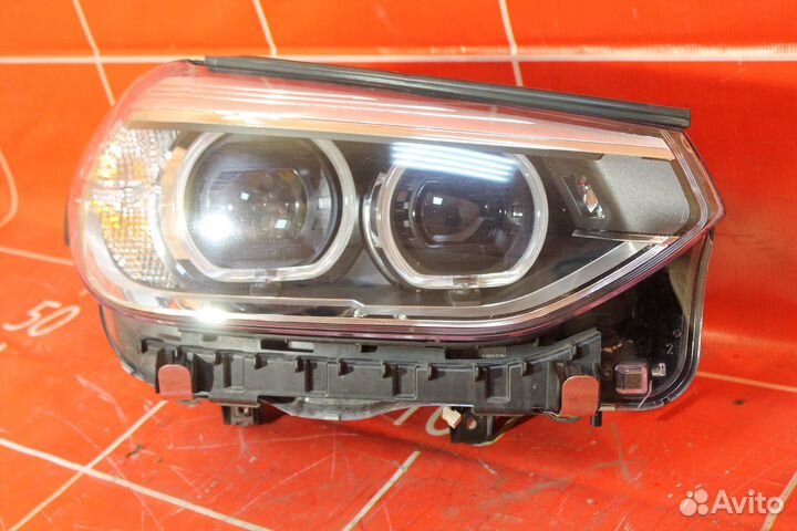 Фара правая BMW X3