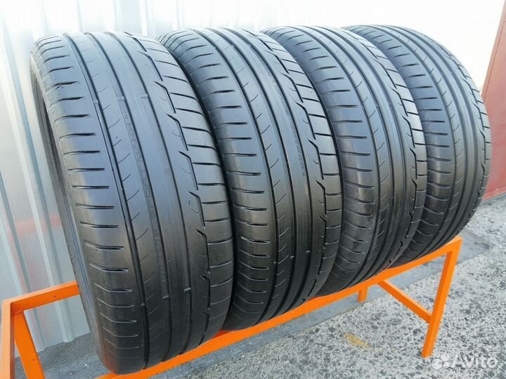 Dunlop SP Sport Maxx RT 235/55 R19 101V