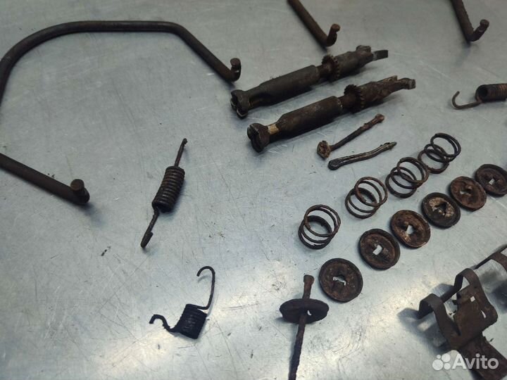 Механизм задних тормозов Toyota Tercel L40 1993 г