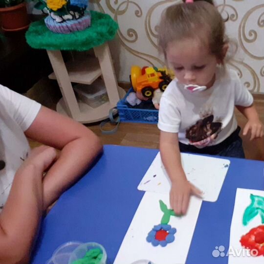 Няня