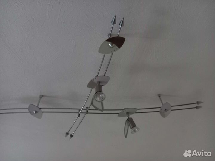 Светильник потолочный