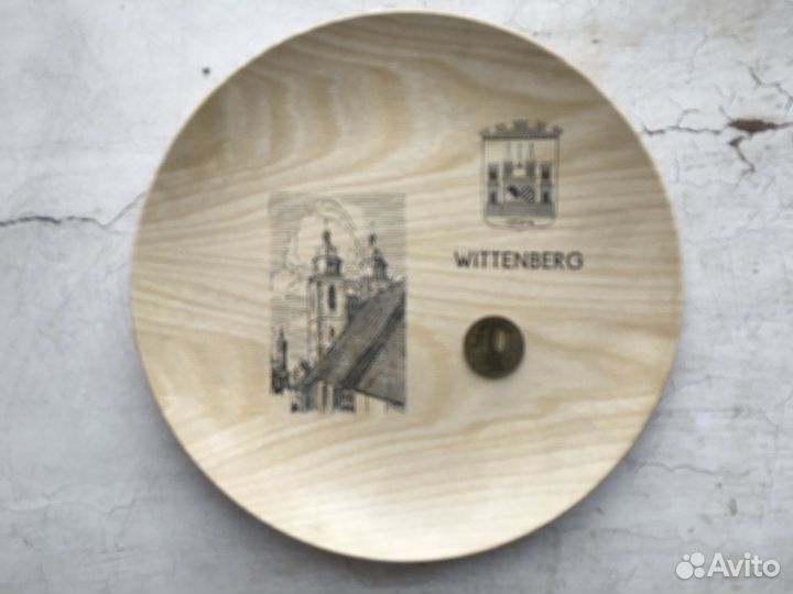 Тарелка настенная гдр