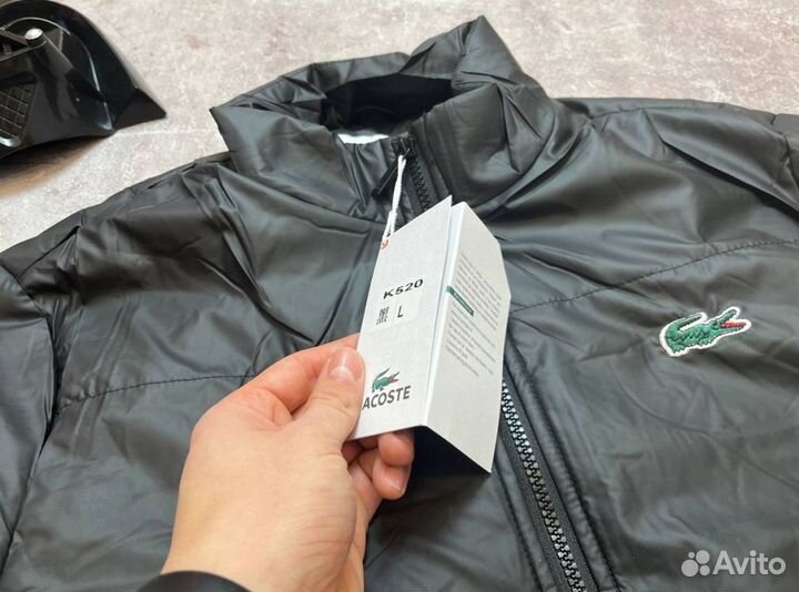 Демисезонные куртки Lacoste универсальные