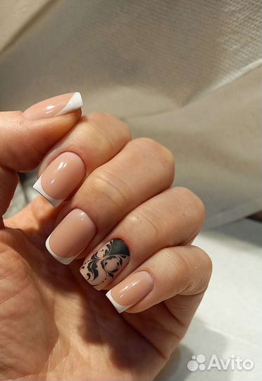 Маникюр педикюр