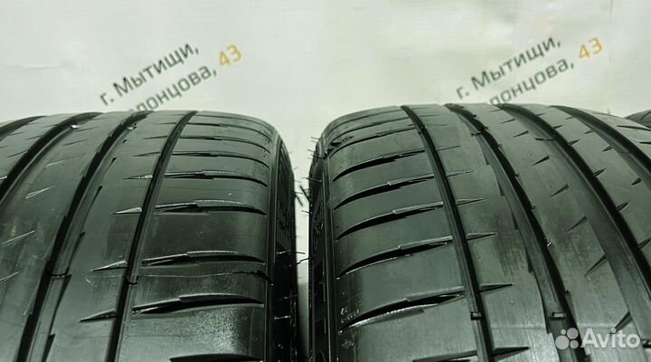 Michelin Pilot Sport 4 245/40 R20 94Y