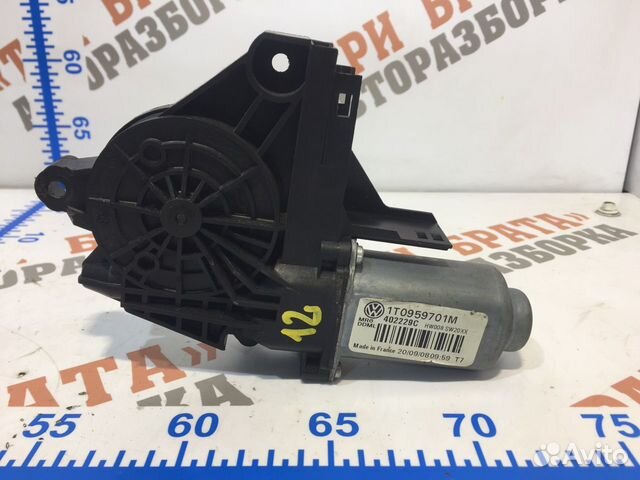 Моторчик стеклоподъемника передний левый Лев