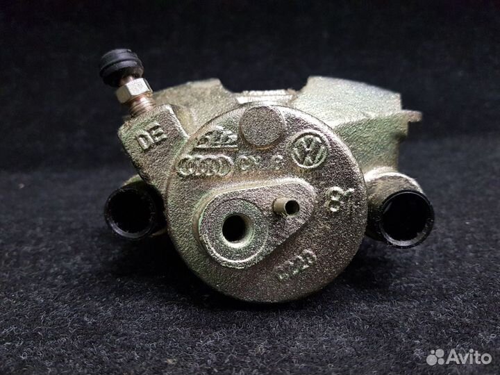 Суппорт тормозной L 1K0615123A VW Golf 5.Octavia