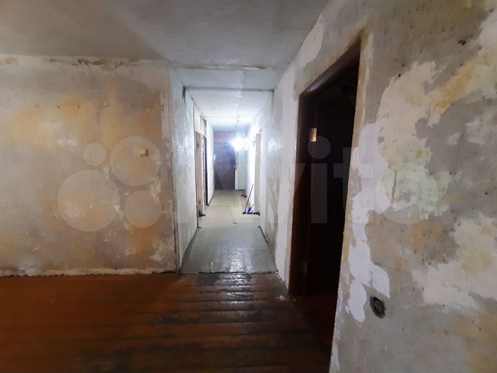 4-к. квартира, 94 м², 8/9 эт.