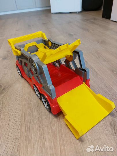 Автовоз Mega Bloks для машинок