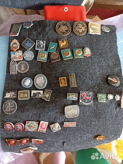 Коллекция значков СССР