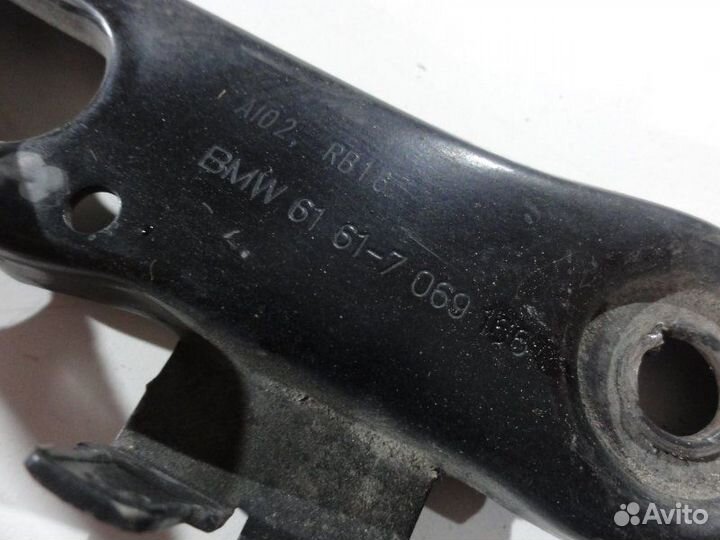 Поводок стеклоочистителя правый Bmw 7 Серия E65