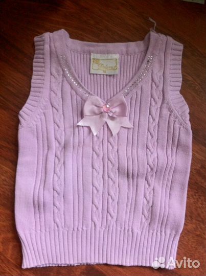 Жилетка для девочки на 2-4 года