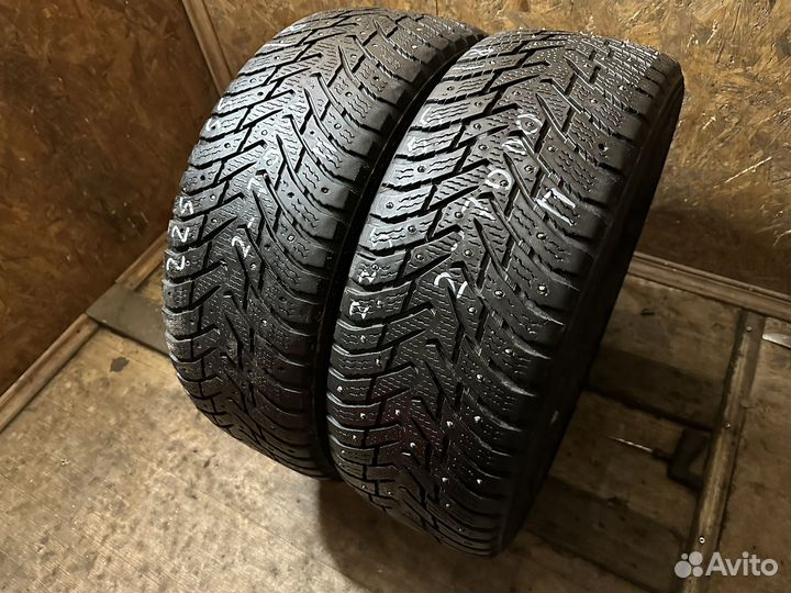 Nokian Tyres Hakkapeliitta 8 SUV 225/55 R18 102T