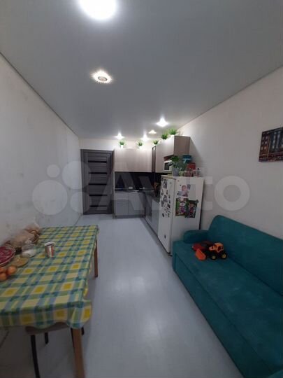 2-к. квартира, 63 м², 3/6 эт.